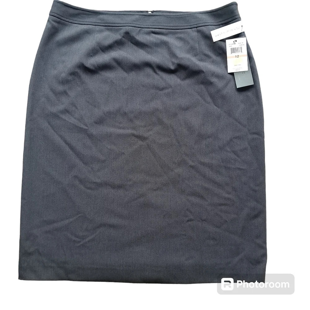 NWT Atelier Pencil Skirt Classic Gray Beautiful Pattern and Fabric